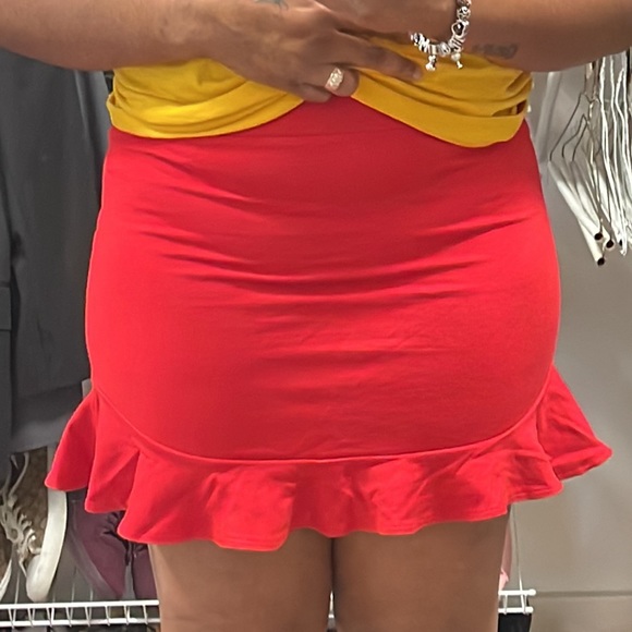 Mini Red Ruffle Skirt - Picture 4 of 4